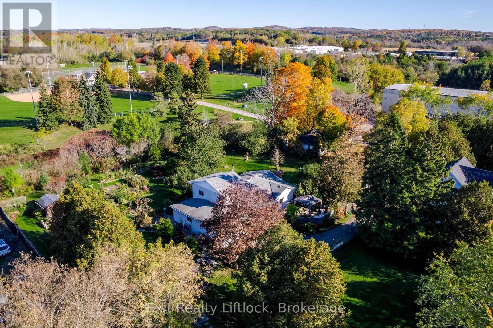 651 & 653 Cottesmore Avenue, Cobourg, ON photo 4