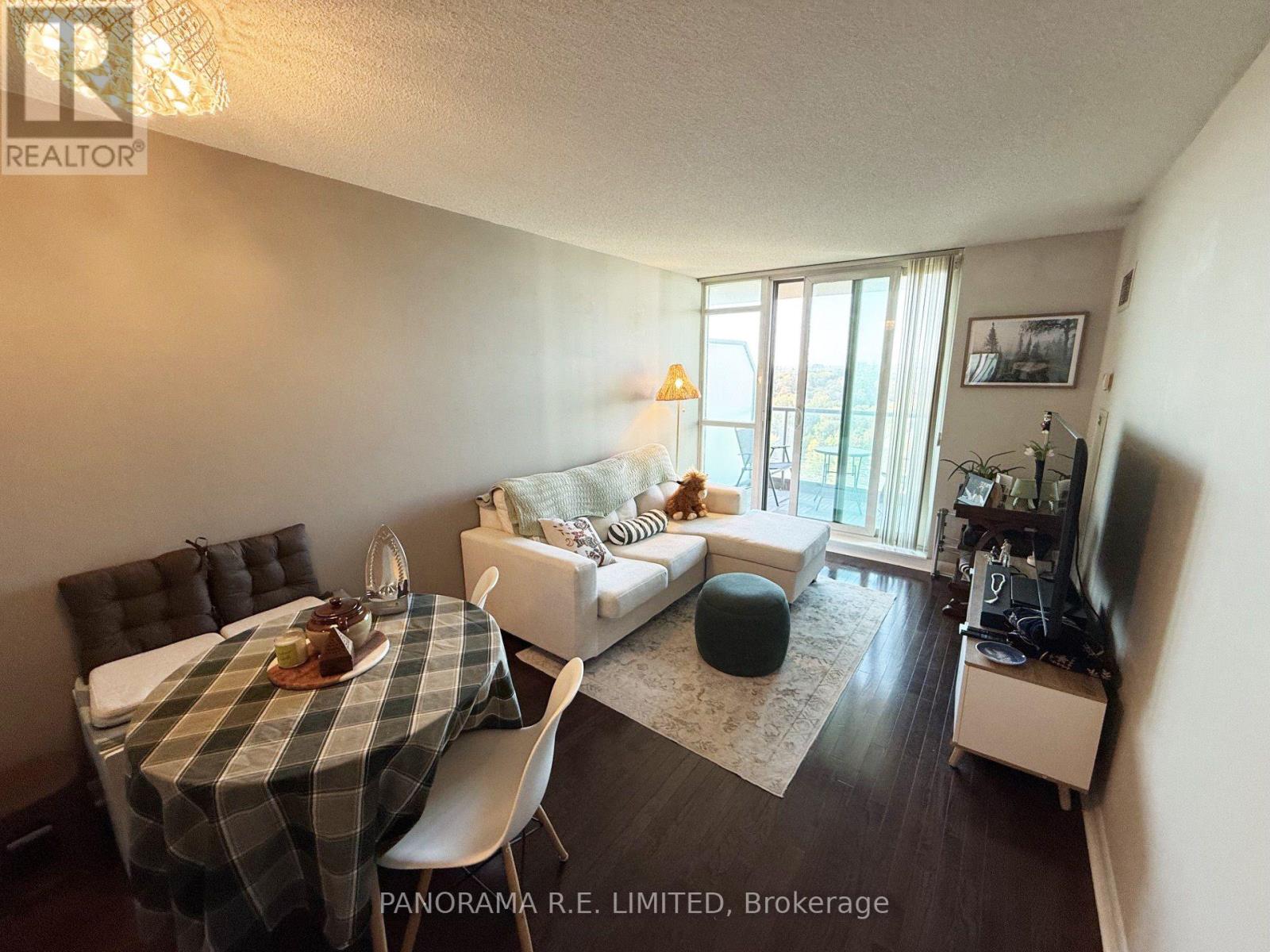Photo of 225 Sherway Gardens Road