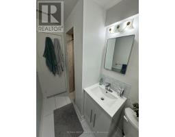 B2 - 35 Lilywood Road, Toronto, ON M6B1V6 Photo 11
