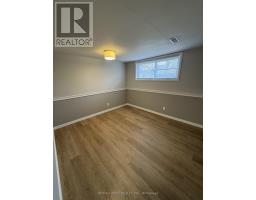 B2 - 35 Lilywood Road, Toronto, ON M6B1V6 Photo 9