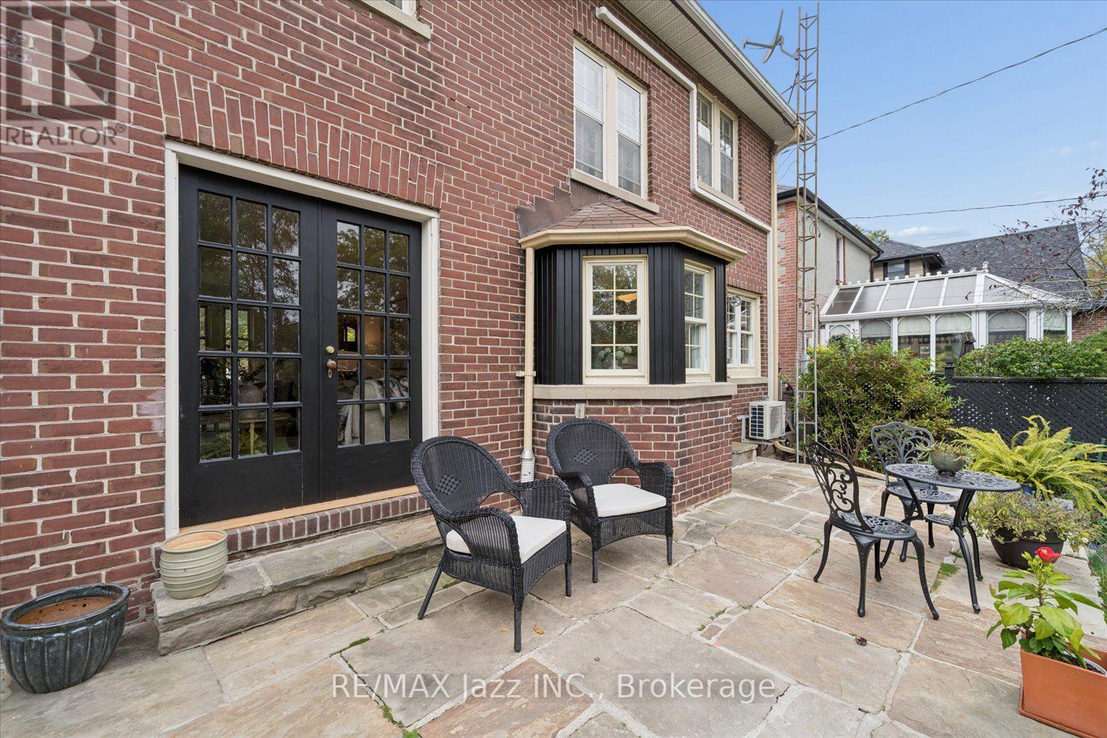 621 Masson Street, Oshawa, ON photo 45