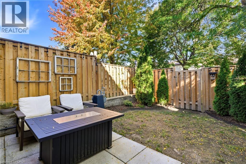 #17 1550 GARTH Street - 35
