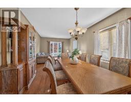 Family room - 40 Balvenie Boulevard, Caledonia, ON N3W2P1 Photo 11