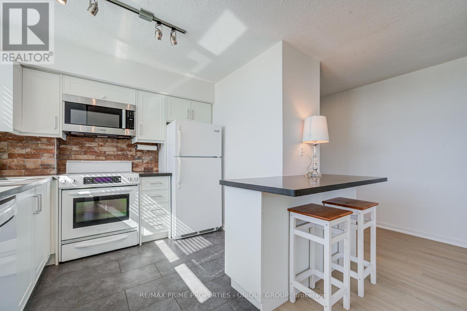 301- 250 Queens Quay West, Toronto, ON photo 23