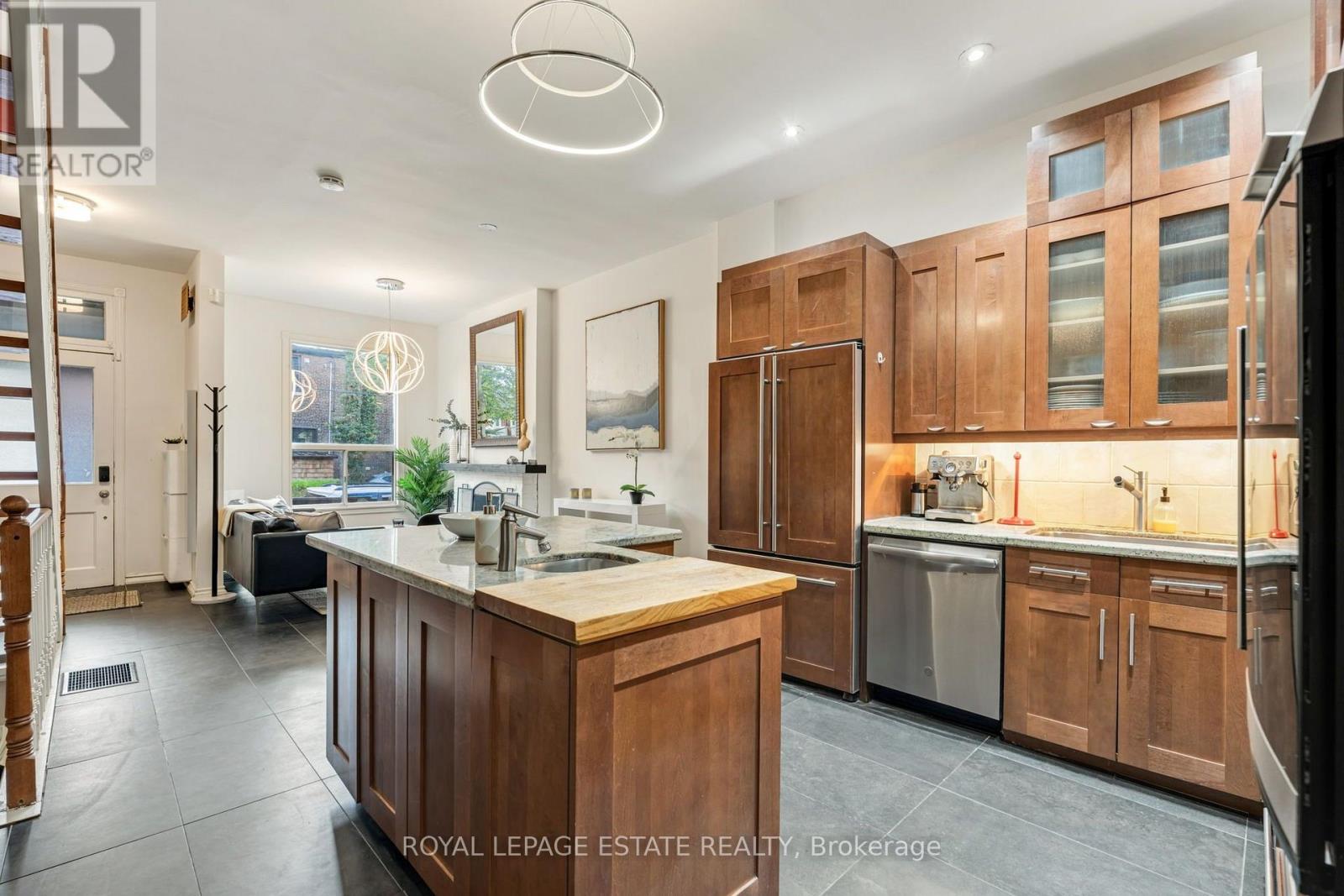 84 London Street, Toronto, ON photo 8