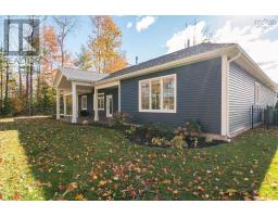 Bedroom - 11 Honeycrisp Drive, Berwick, NS B0P1E0 Photo 8