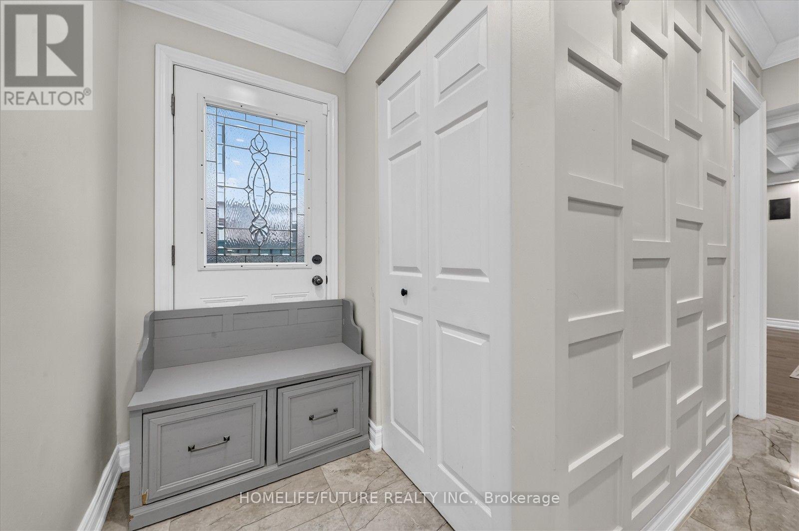 1569 Jaywin Circle, Pickering, ON photo 8