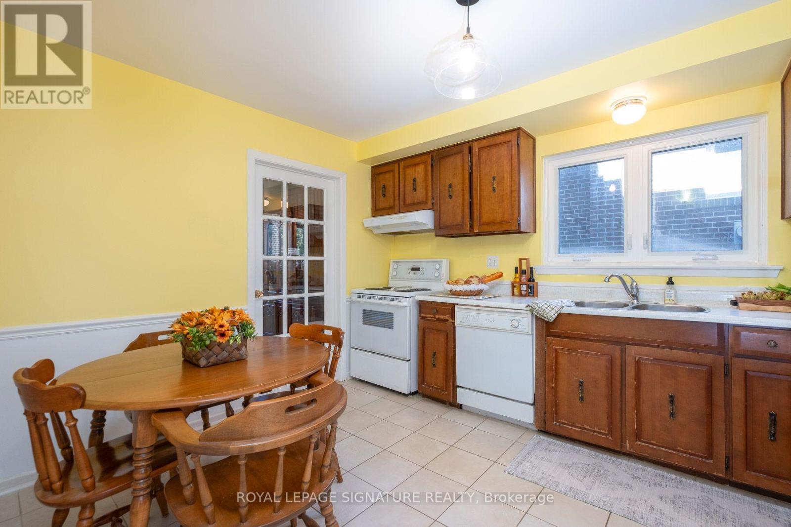 85 Pebblehill Square, Toronto, ON photo 7