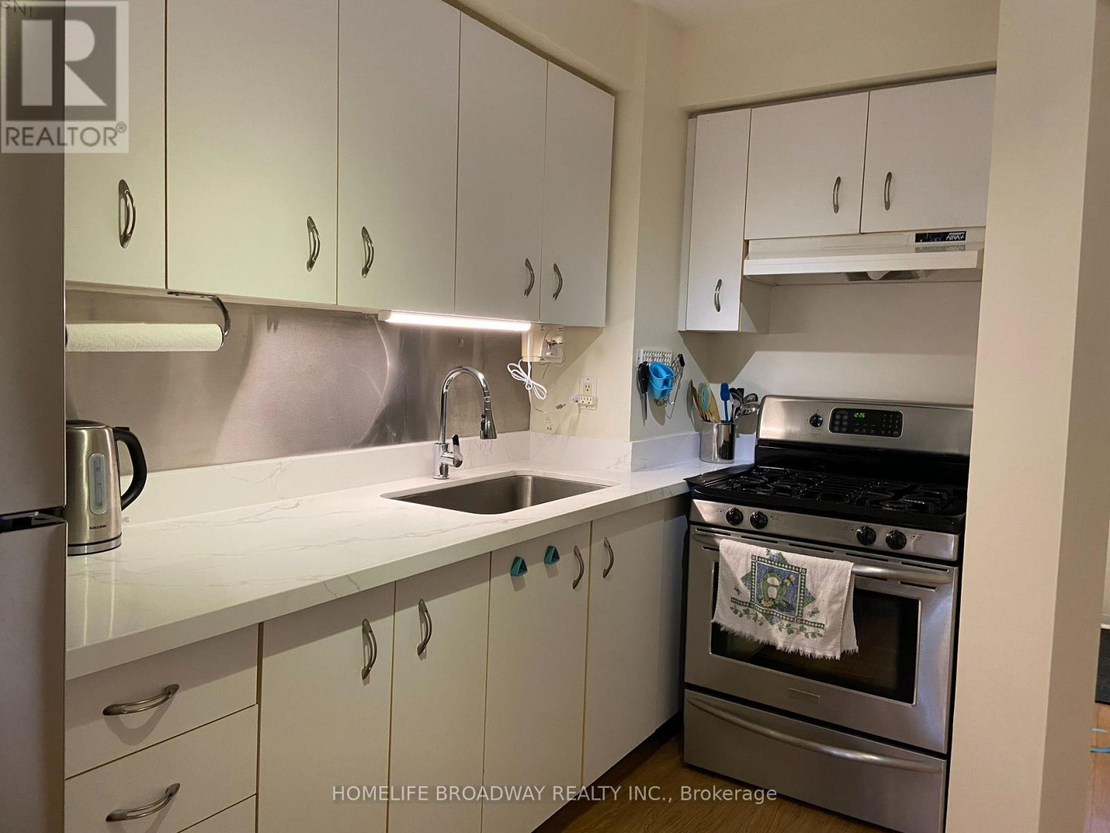 26- 517 Jack Giles Circle, Newmarket, ON photo 8