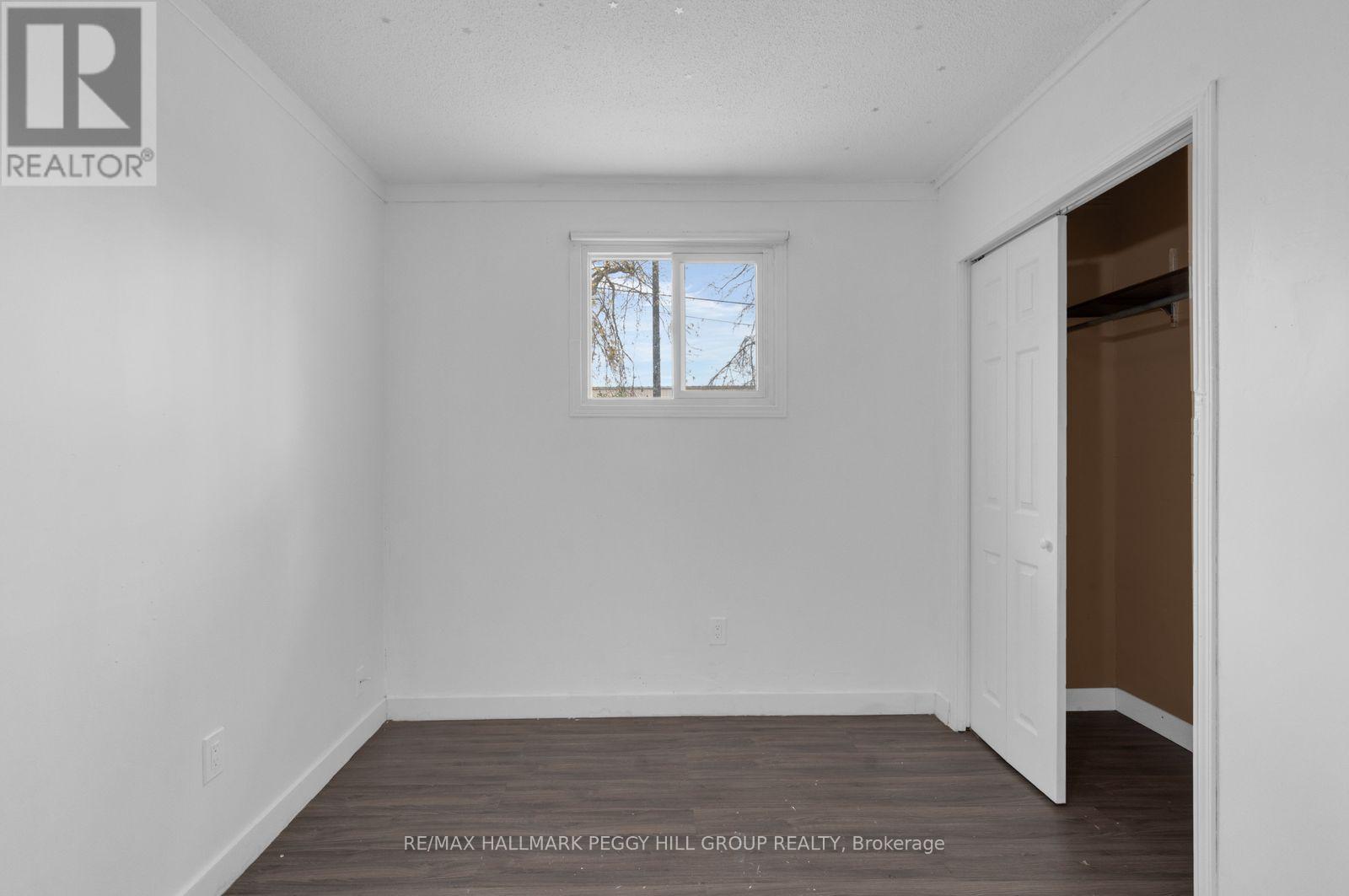 108 John Street, Barrie, ON photo 16