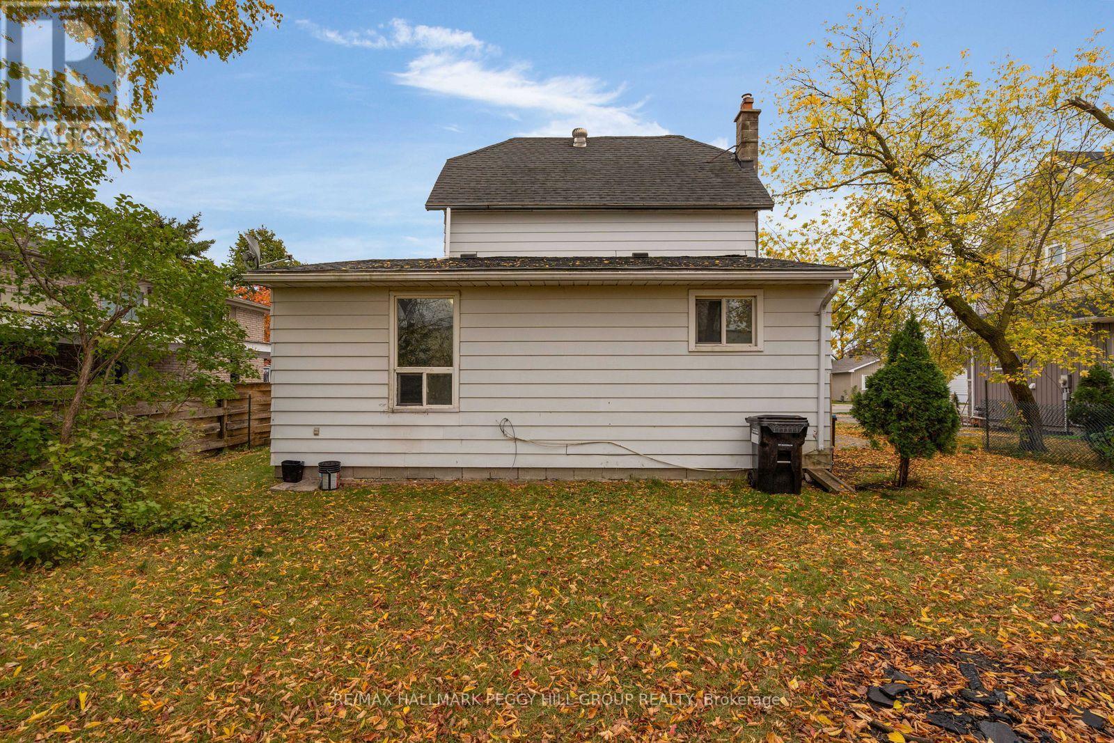 108 John Street, Barrie, ON photo 17
