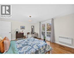 37 Winter Avenue, photo 13