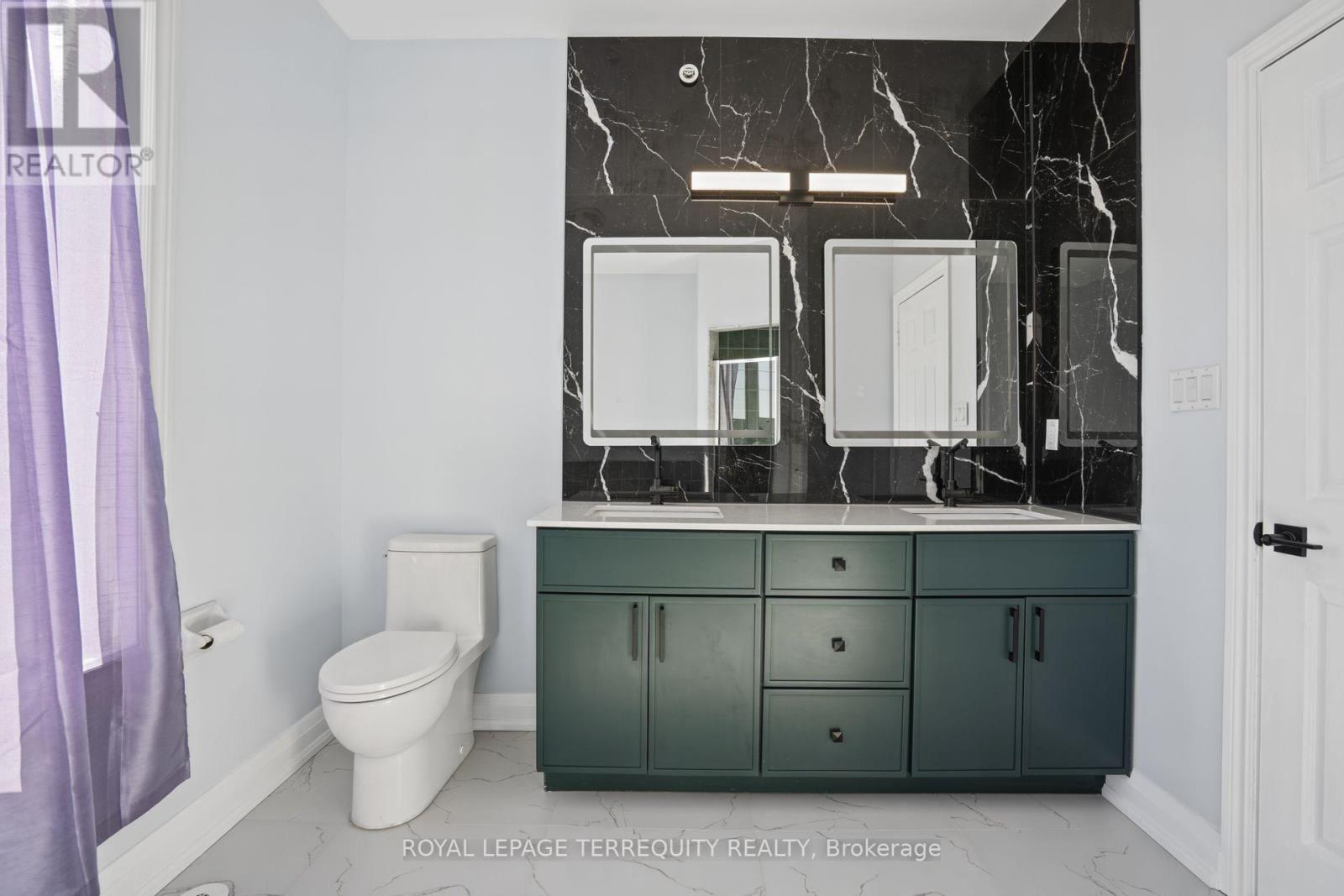 958 The Queensway, Toronto, ON photo 22