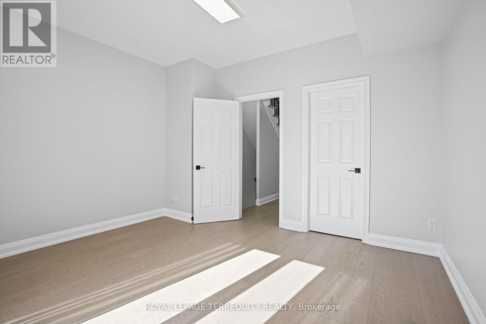 958 The Queensway, Toronto, ON photo 25