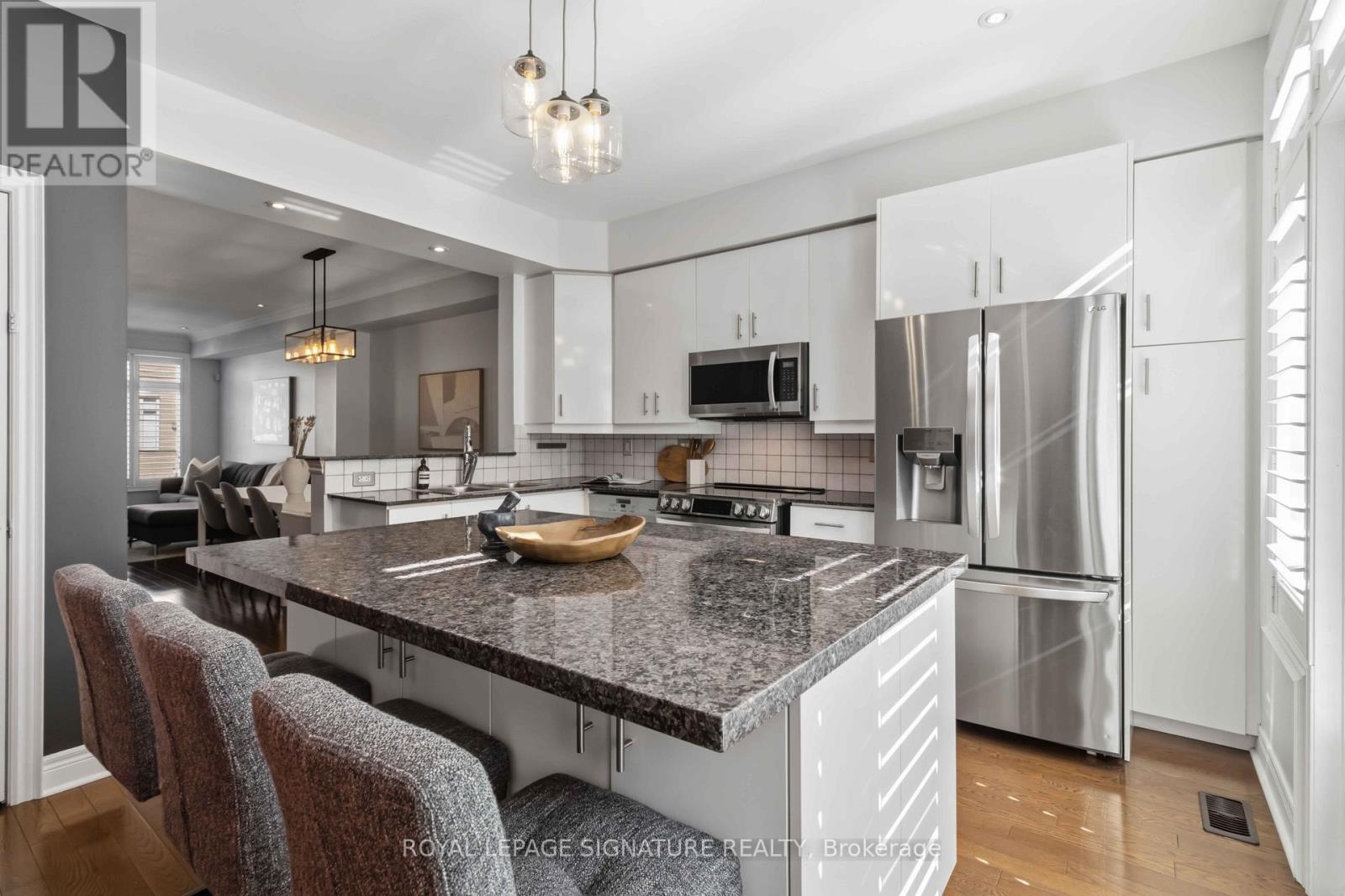 31 Furrow Lane, Toronto, ON photo 18