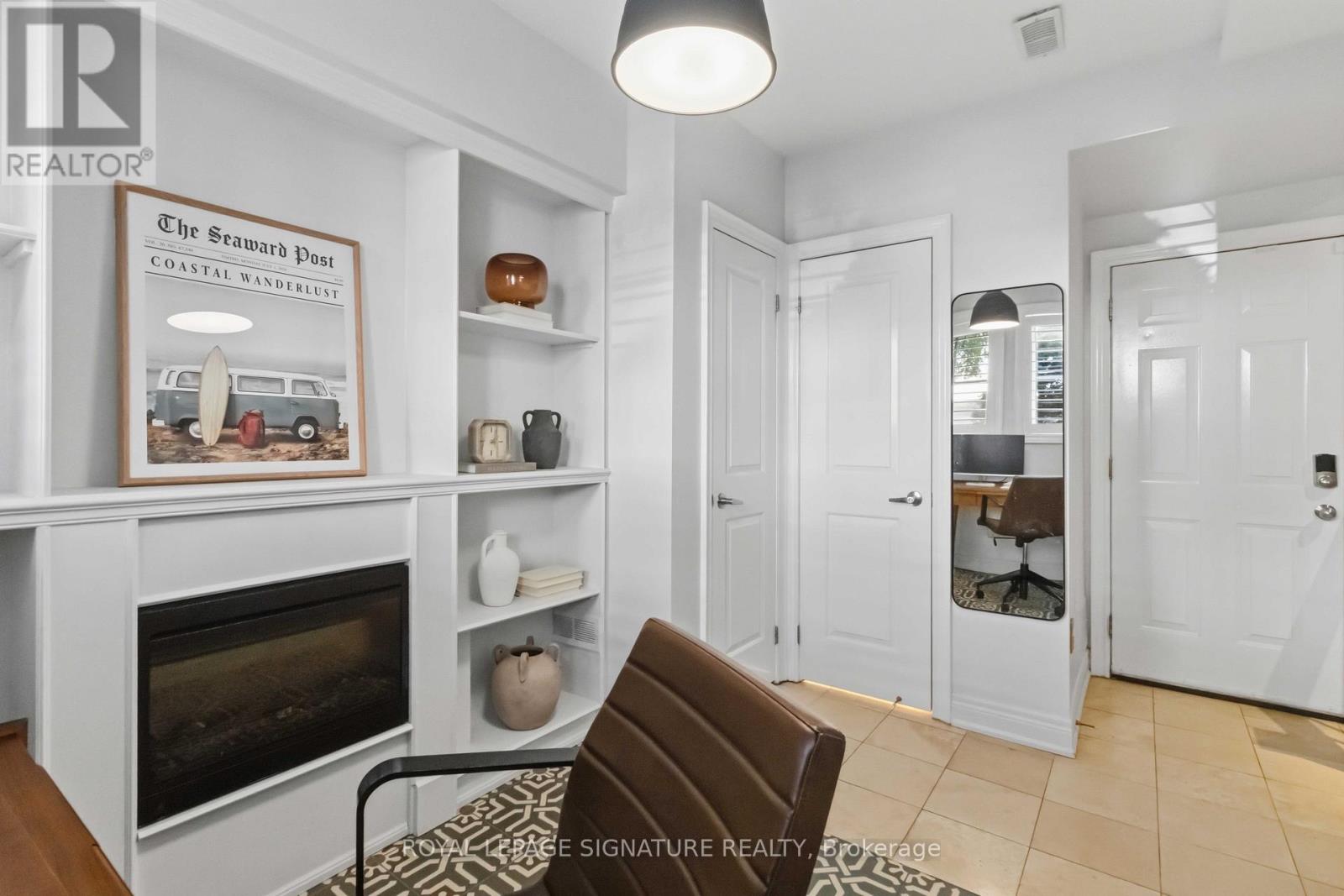 31 Furrow Lane, Toronto, ON photo 6