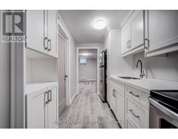 Lower - 39a Lippincott Street E, Toronto, ON M9N1B2 Photo 8