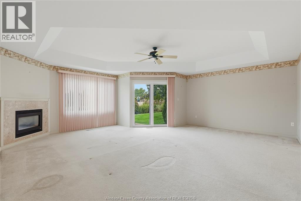 382 JASON COURT - 10