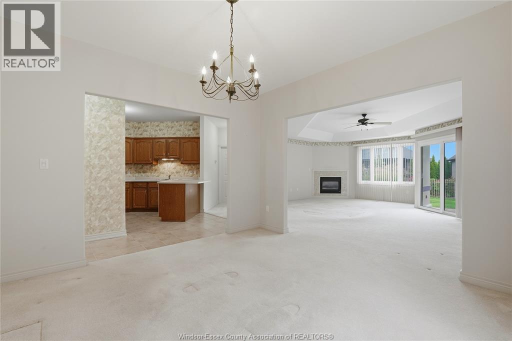 382 JASON COURT - 15