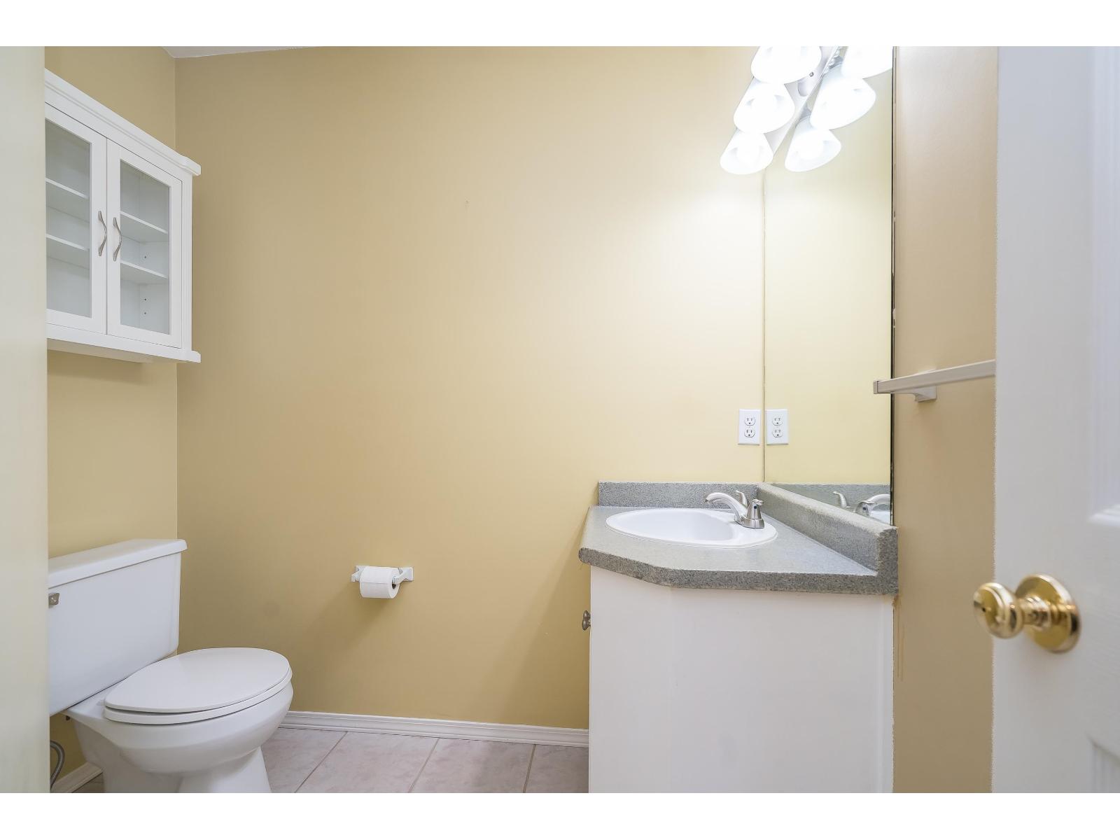 Photo of 101 5765 VEDDER ROAD, Garrison Crossing 24