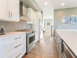 Laundry room - 711 Slater Road, West St Paul, MB R4A3A1 Photo 9