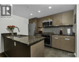 661 2080 W Broadway, Vancouver, BC V6J0C7 Photo 9