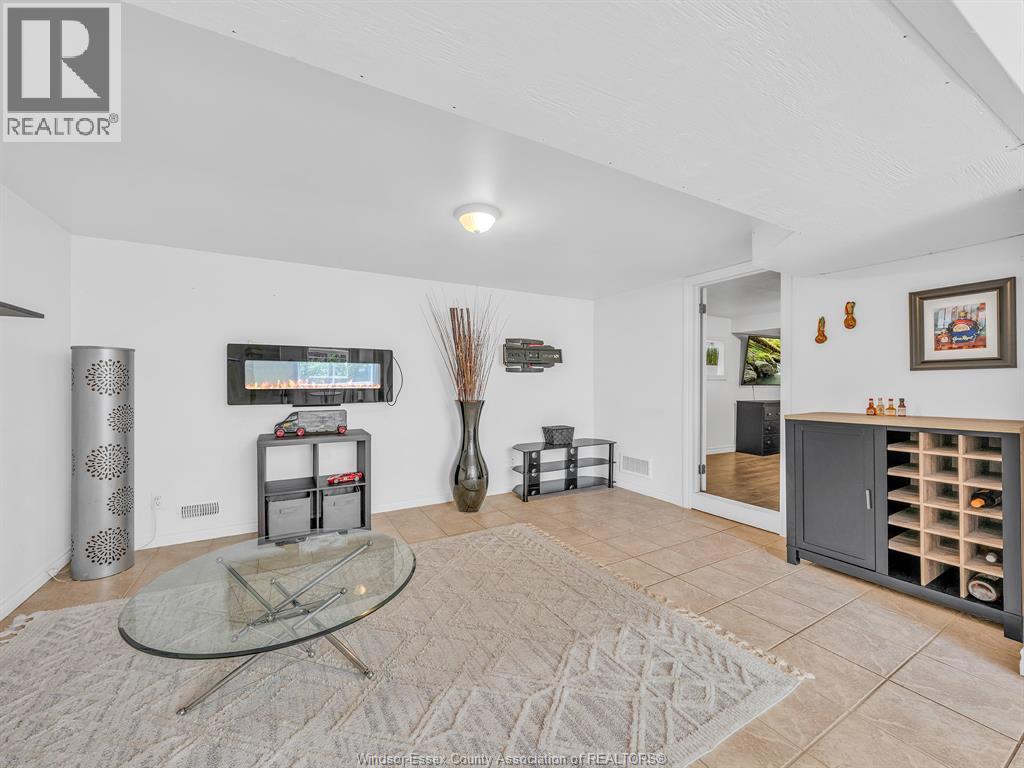 1161 PRADO PLACE - 18