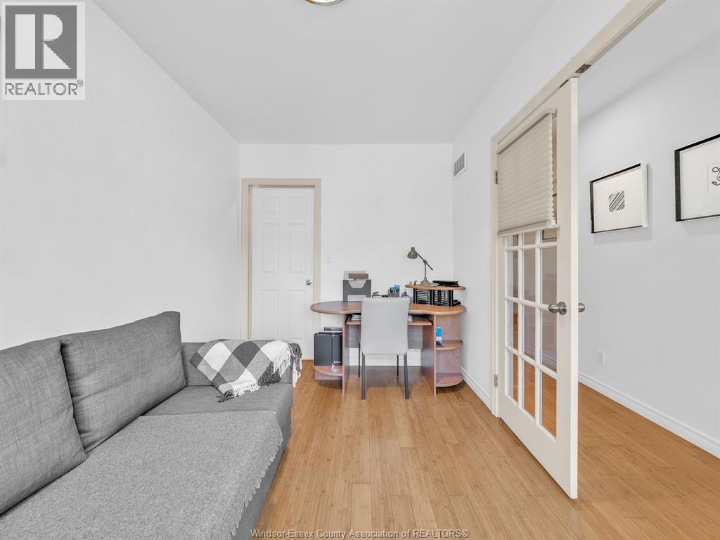 1161 PRADO PLACE - 5
