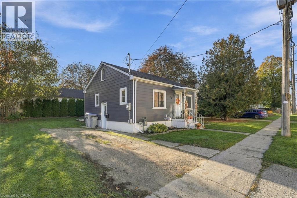 334 DAVIDSON Avenue N, Listowel — photo 3