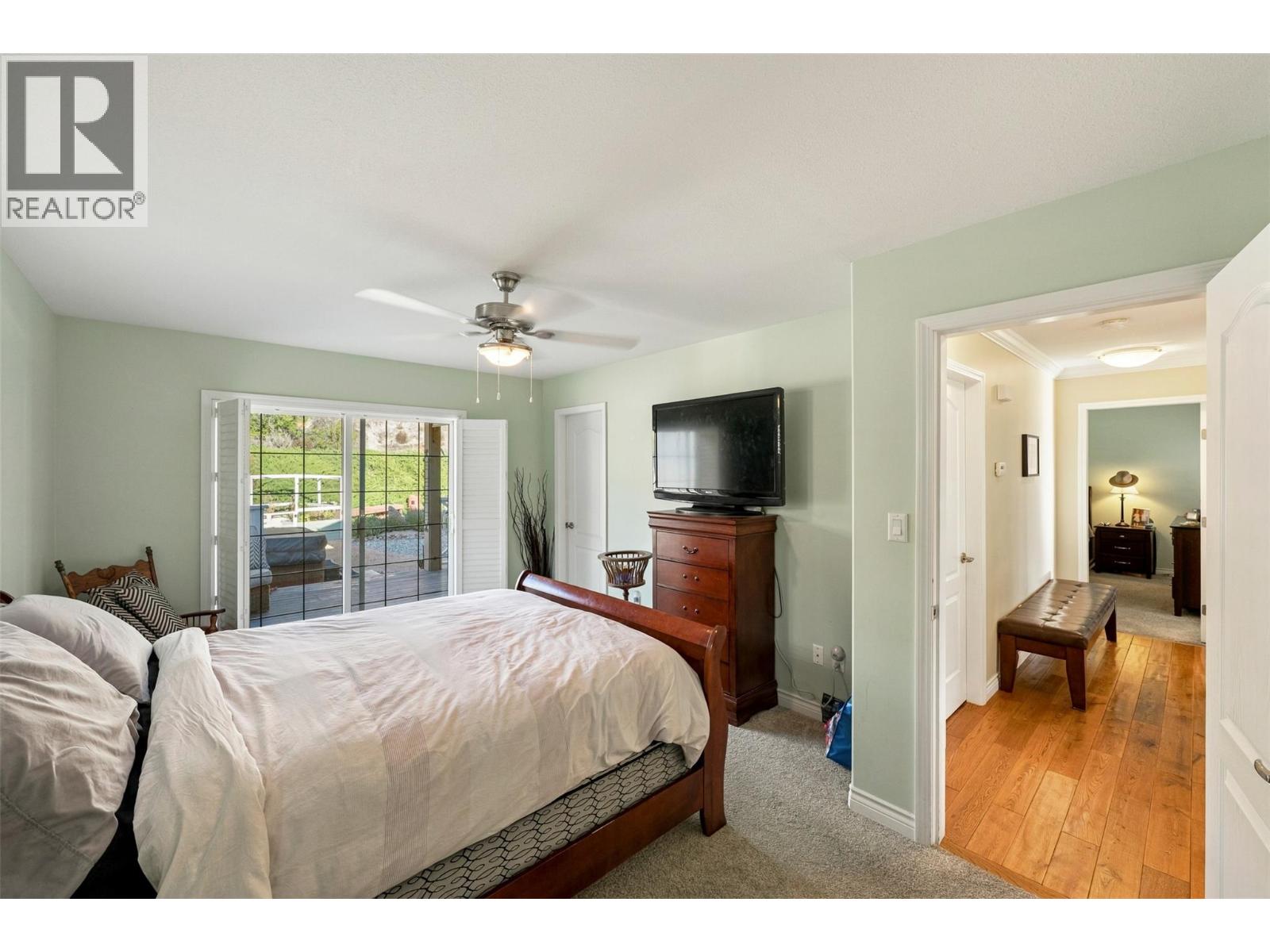 391 Ridge Road - 48
