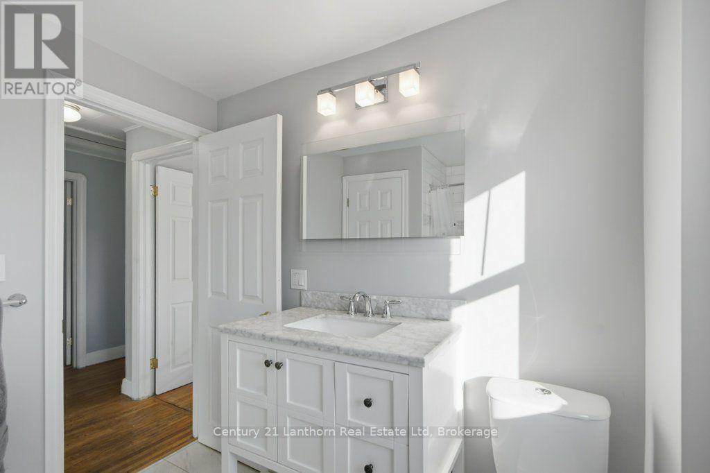 1 Clarke Boulevard, Belleville, ON photo 24