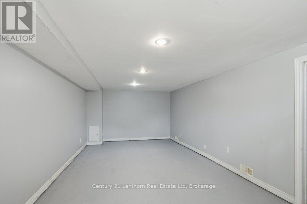 1 Clarke Boulevard, Belleville, ON photo 27