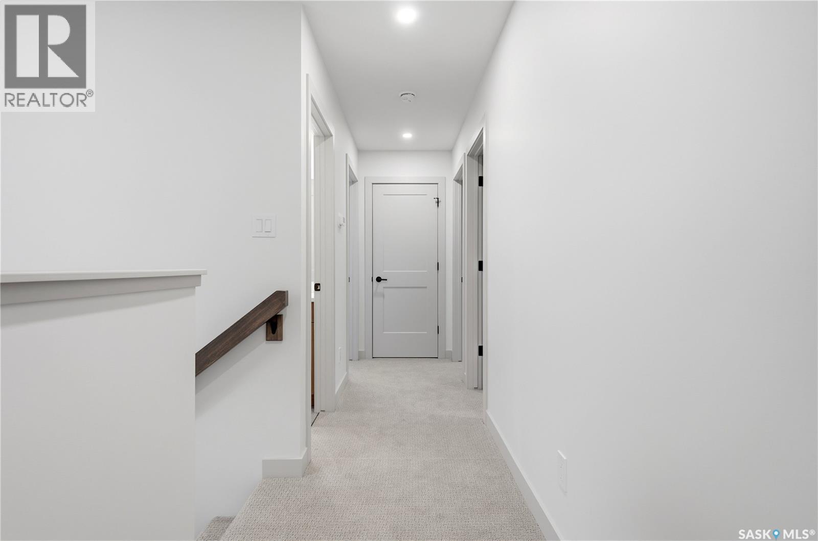 11 Vancouver CRESCENT, Pilot Butte — photo 28