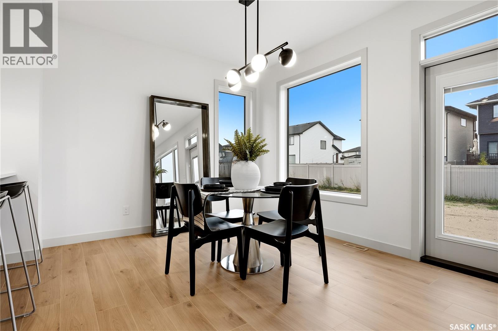 11 Vancouver CRESCENT, Pilot Butte — photo 9