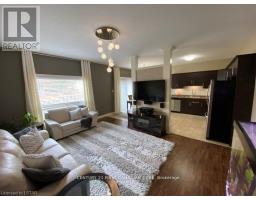 Living room - 17 - 960 Bitterbush Crescent, London North, ON N6H0G1 Photo 6