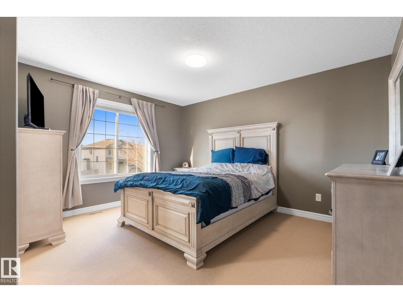 20 Caragana Way, photo 19