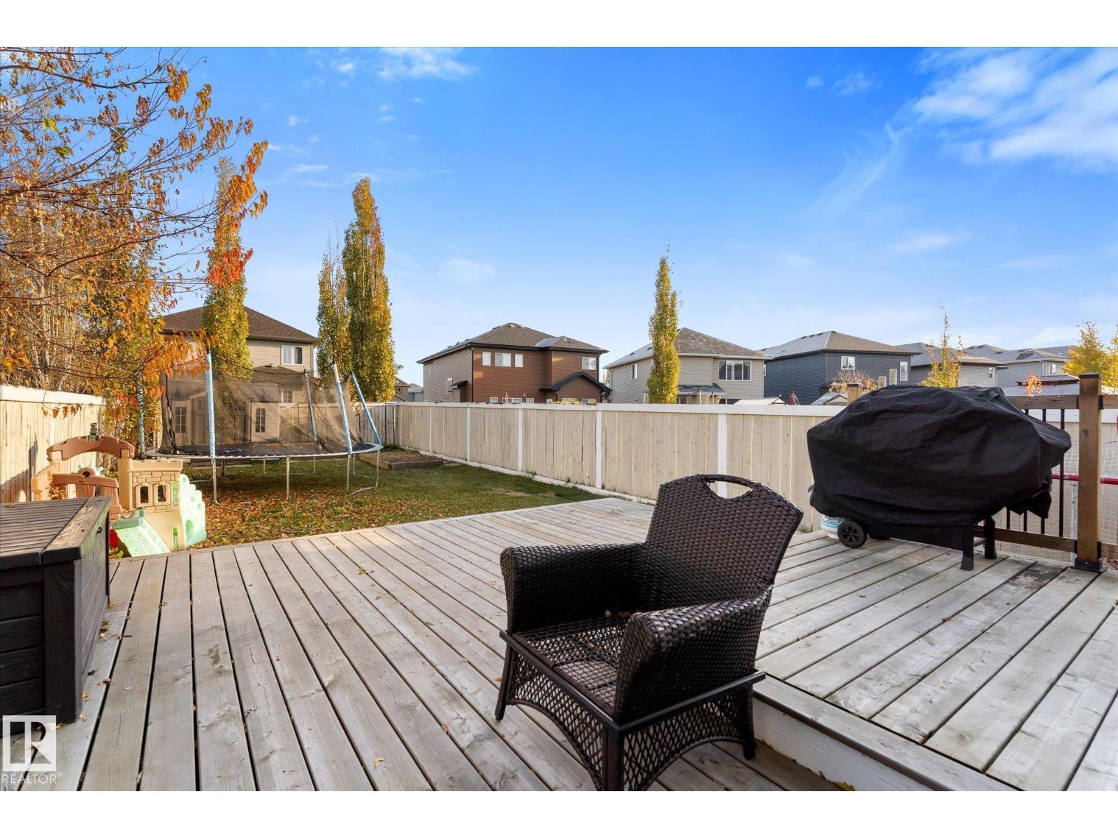 20 Caragana Way, photo 36