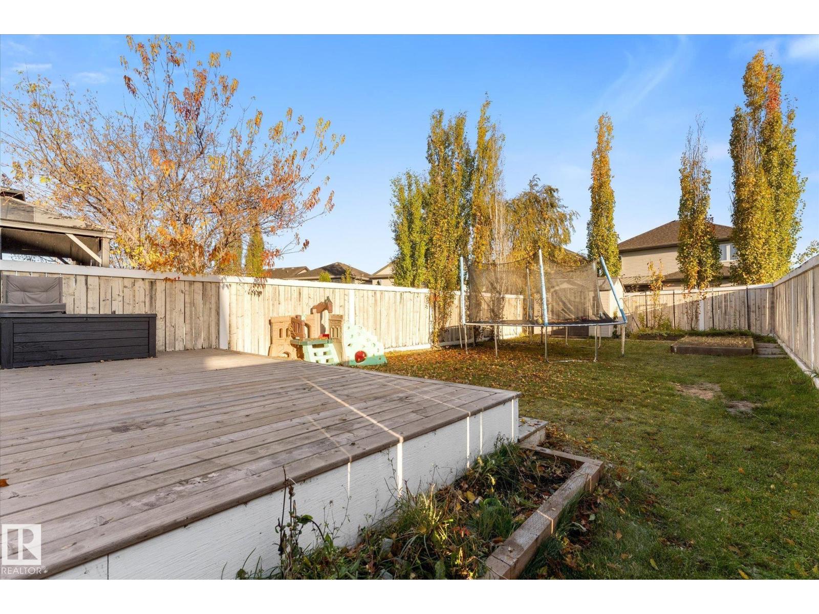 20 Caragana Way, photo 42