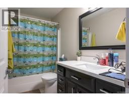 17 6245 Blueback Rd, Nanaimo, BC V9V1N7 Photo 16