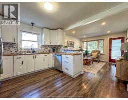 Kitchen - 2433 Meighen, Windsor, ON N8W4C2 Photo 10