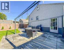 2433 Meighen, Windsor, ON N8W4C2 Photo 36