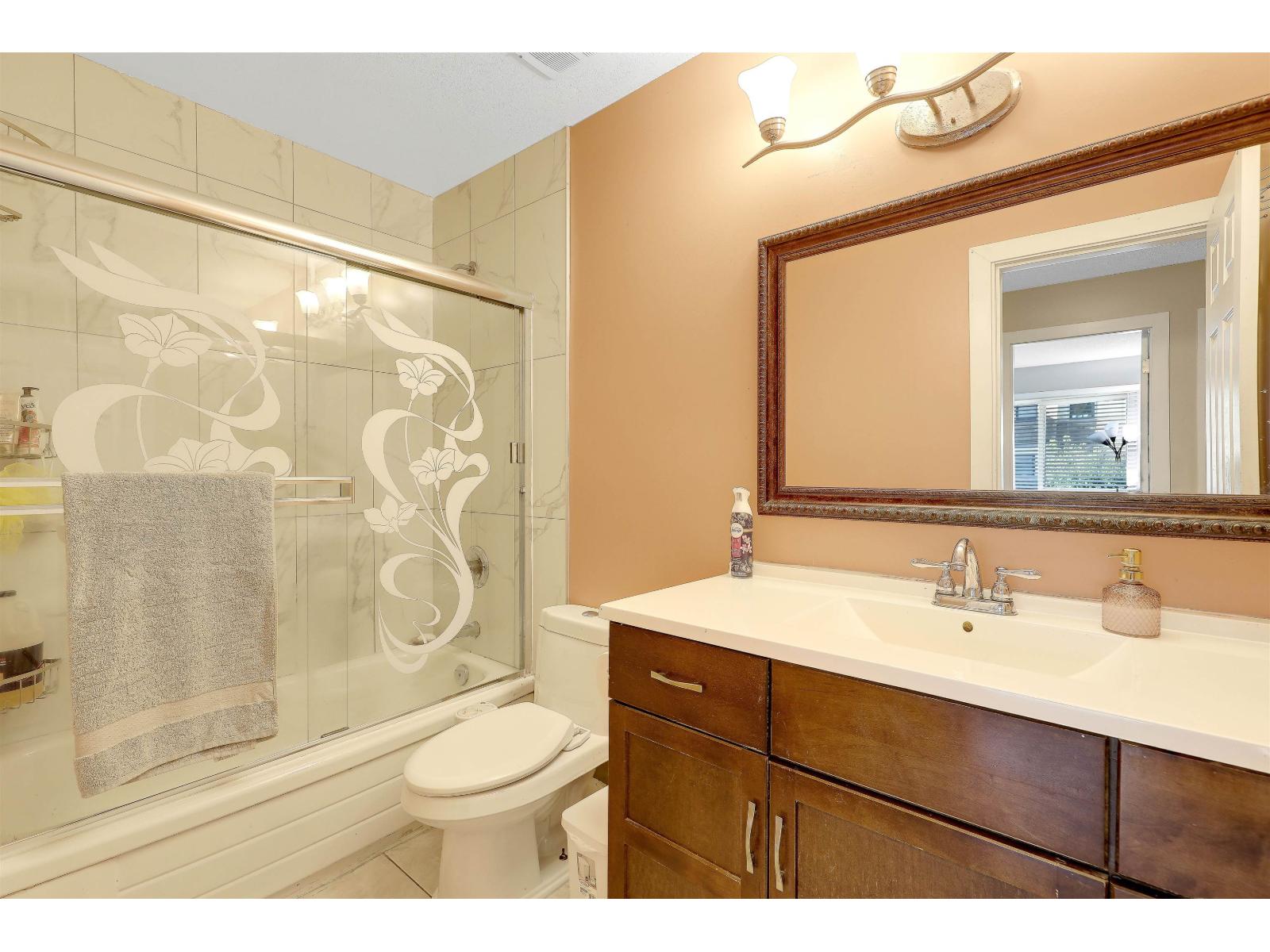 Photo of 227 9460 PRINCE CHARLES BOULEVARD 16