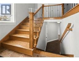 196 Lorette Street, photo 2