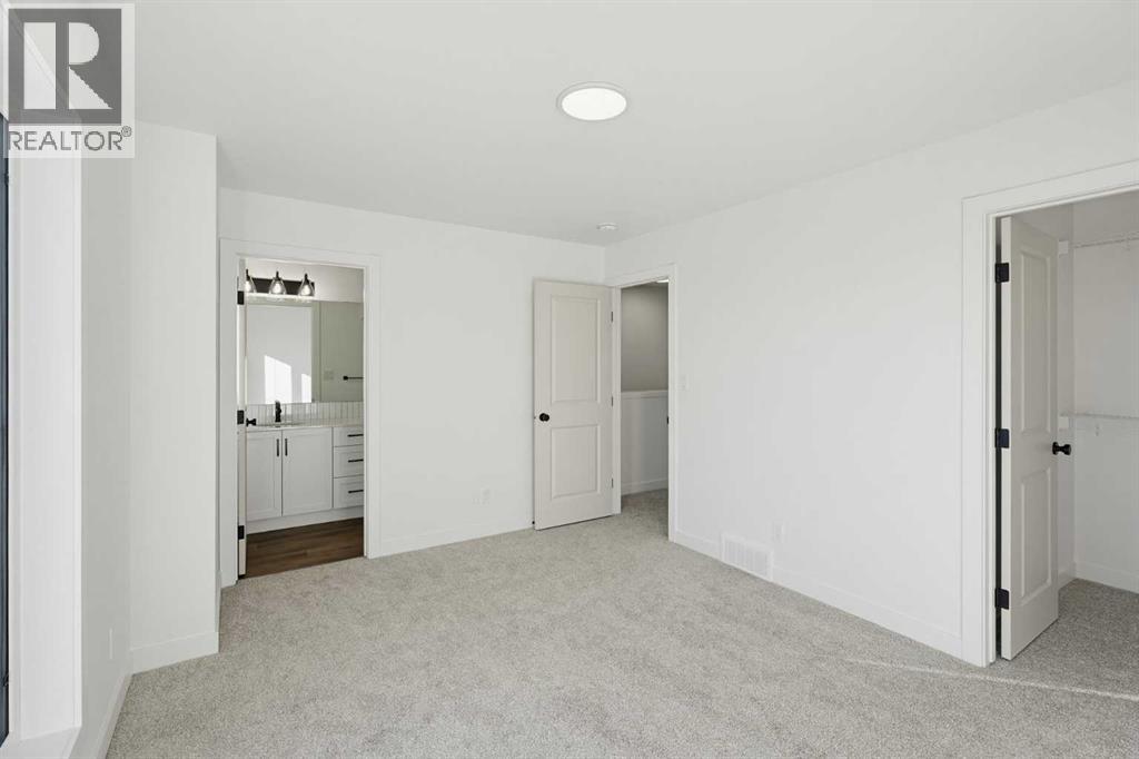 38 Station Drive, Sylvan Lake — photo 16