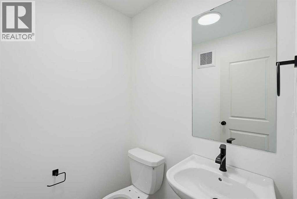 38 Station Drive, Sylvan Lake — photo 13