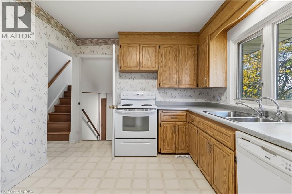 47 EVERGREEN Crescent - 12