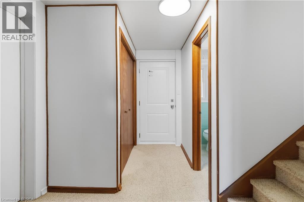 47 EVERGREEN Crescent - 22