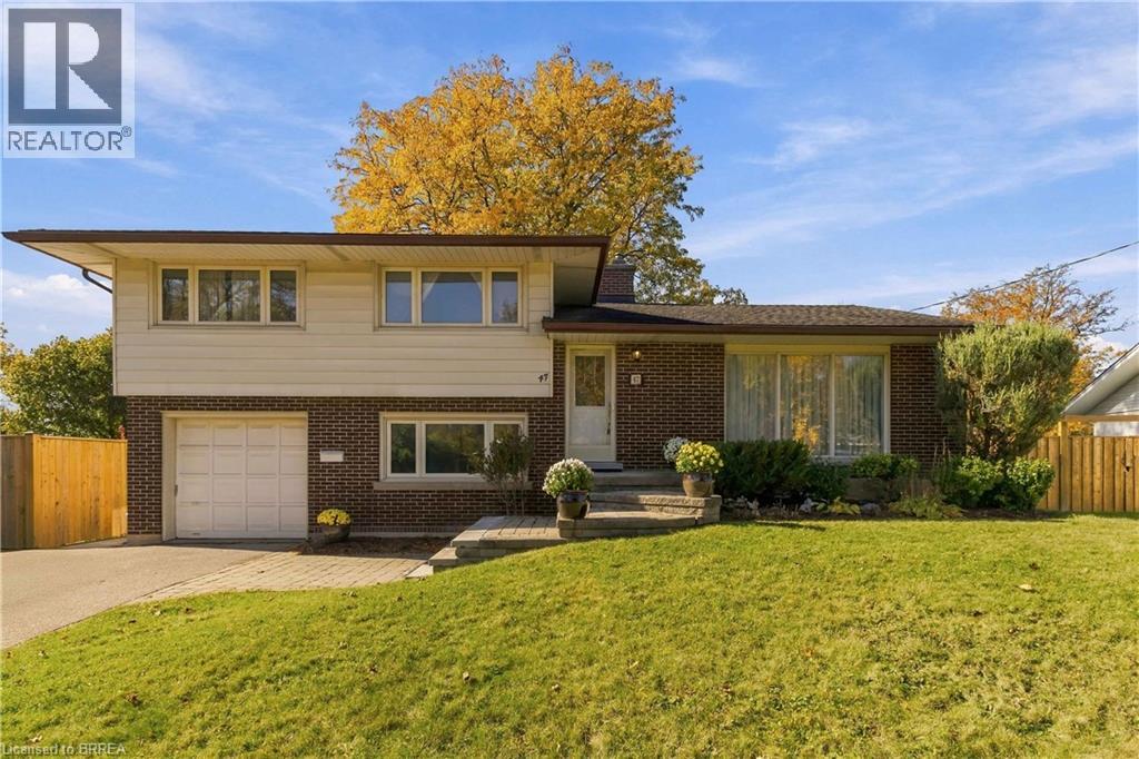 47 EVERGREEN Crescent - 34