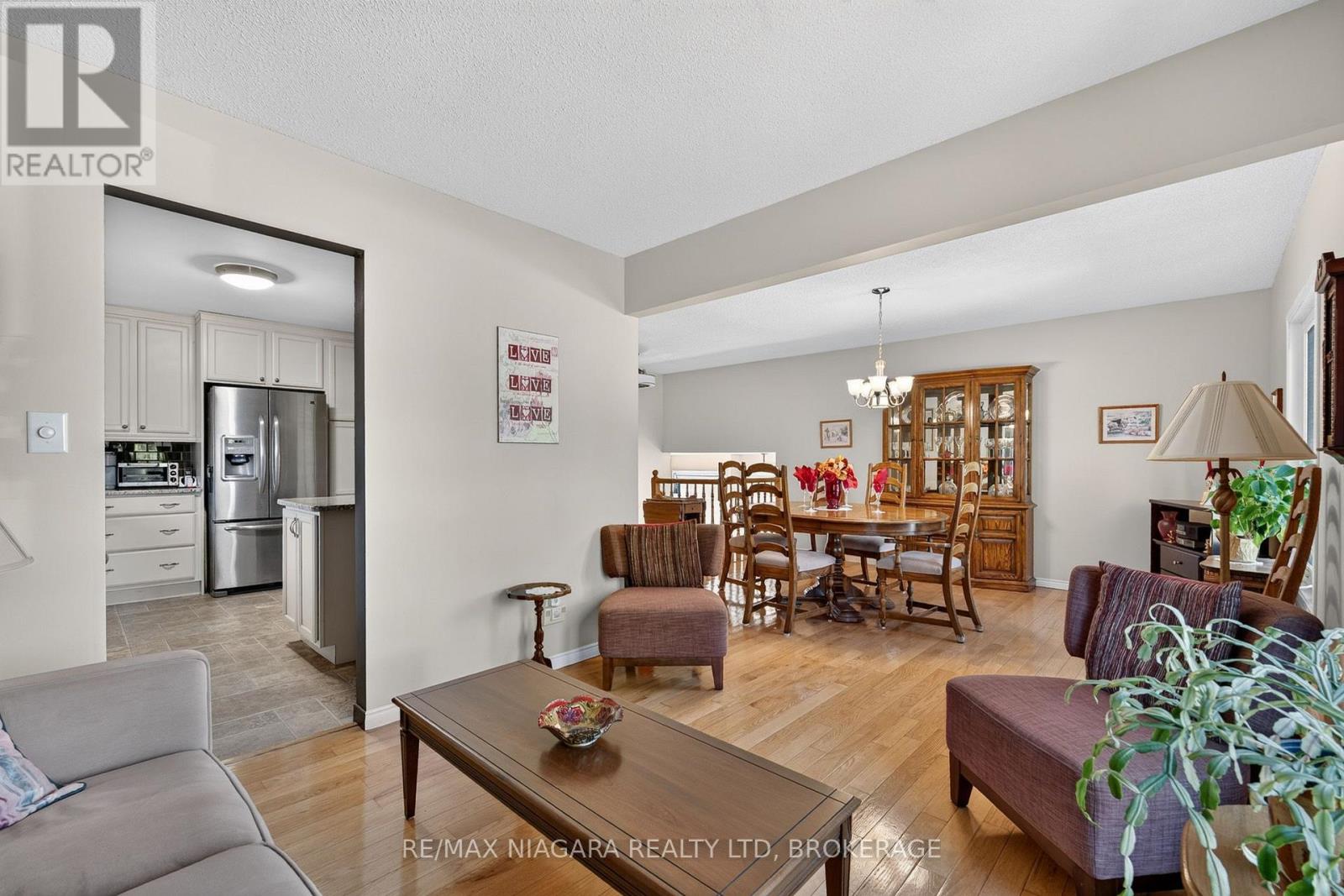8230 LEXINGTON COURT - 13