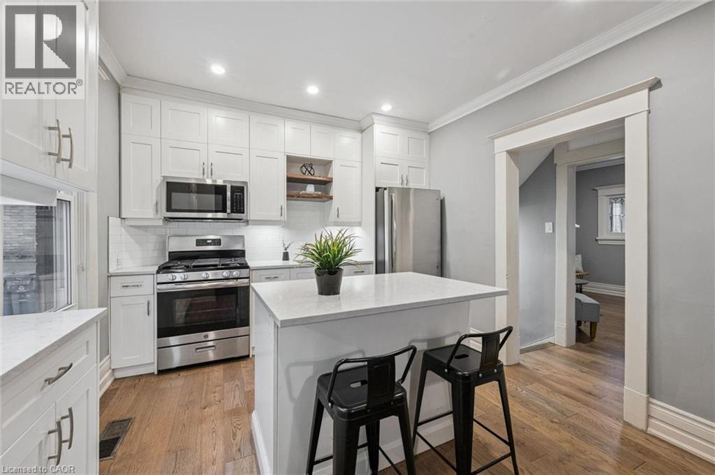 Property for sale at 11 NEEVE Street